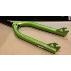 Fourche Bmx BLACK LABEL SLIMFAST Vert (Monster Green)