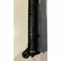 Rock-shox Fourche ROCKSHOX Revelation RC 27.5" 150mm Boost 15x110mm -PERIPHERIQUES Soldes Magasin fourche rockshox revelation rc 275 150mm boost 15x110mm 1 4